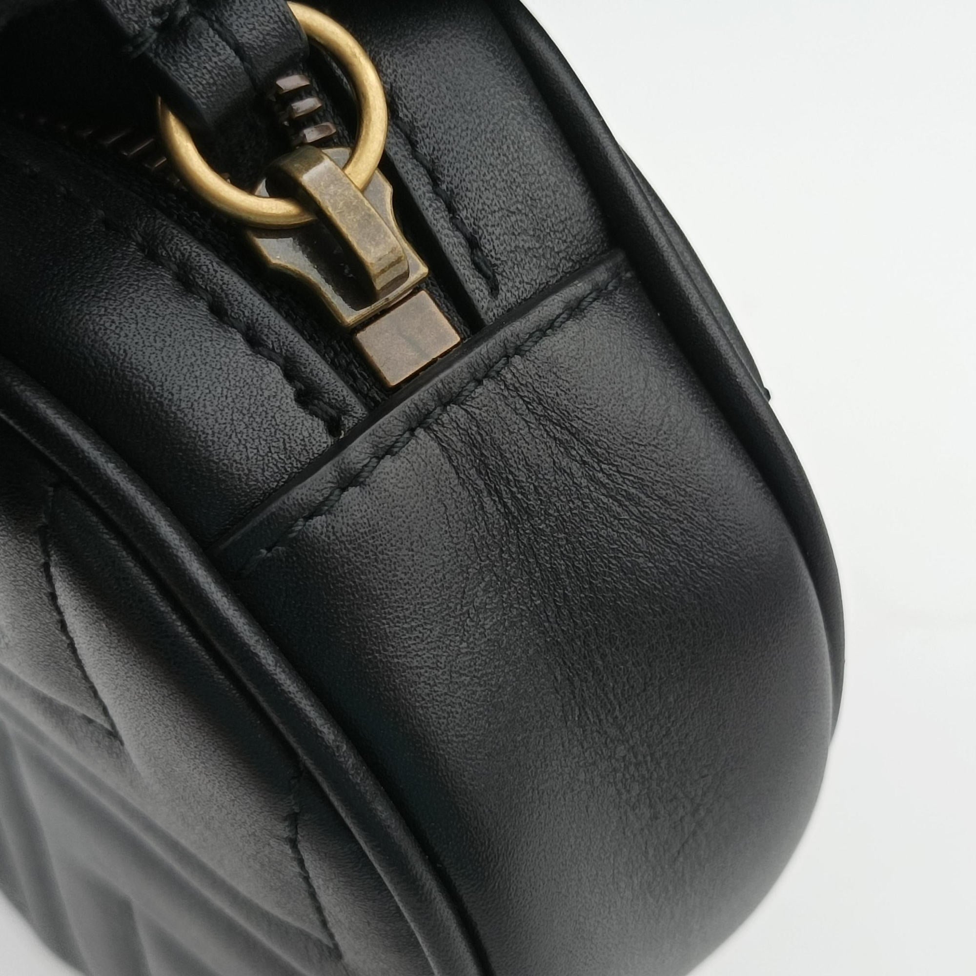 Vintage Gucci GG Marmont Black Leather 476434 clutchbag | stylenewstar