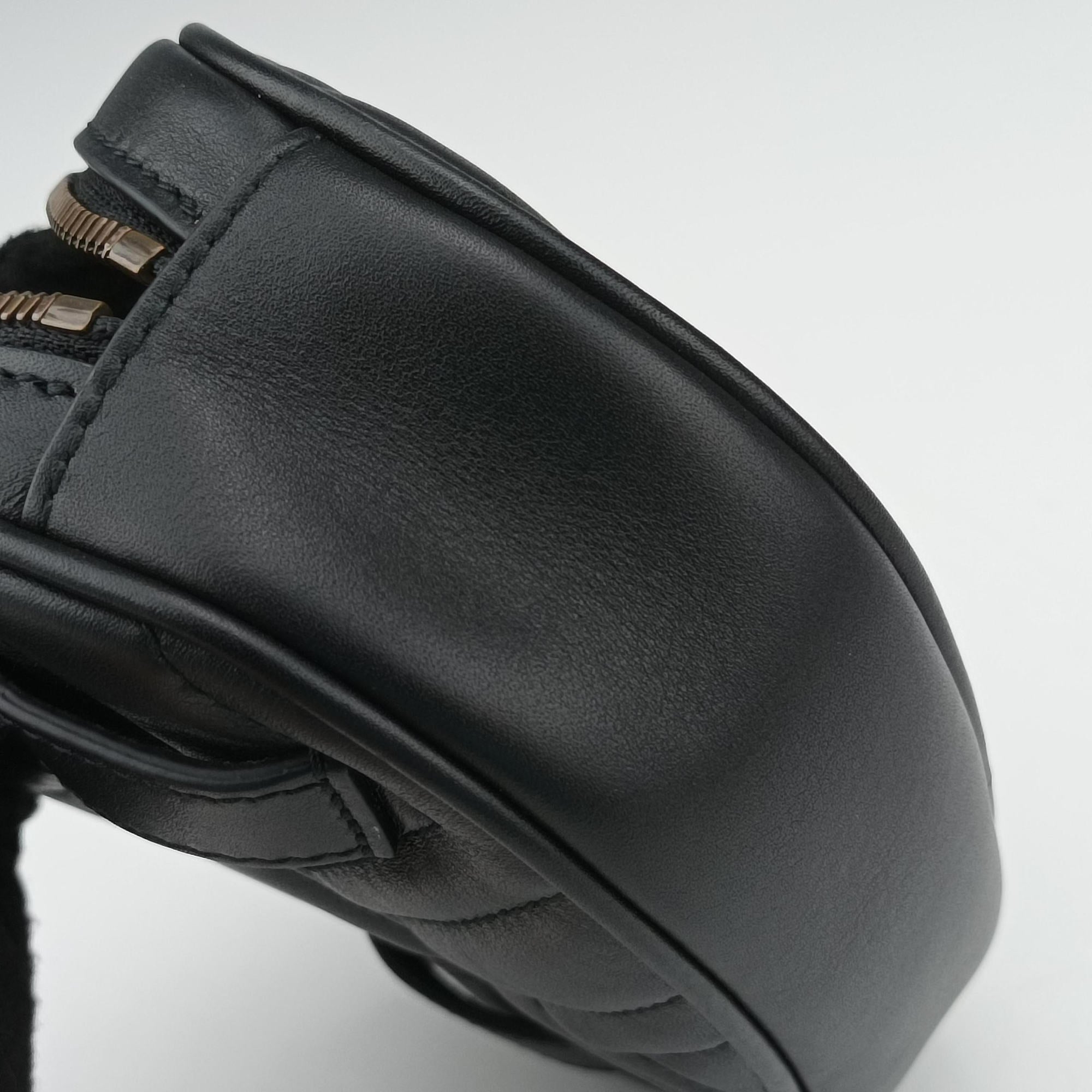 Vintage Gucci GG Marmont Black Leather 476434 clutchbag | stylenewstar