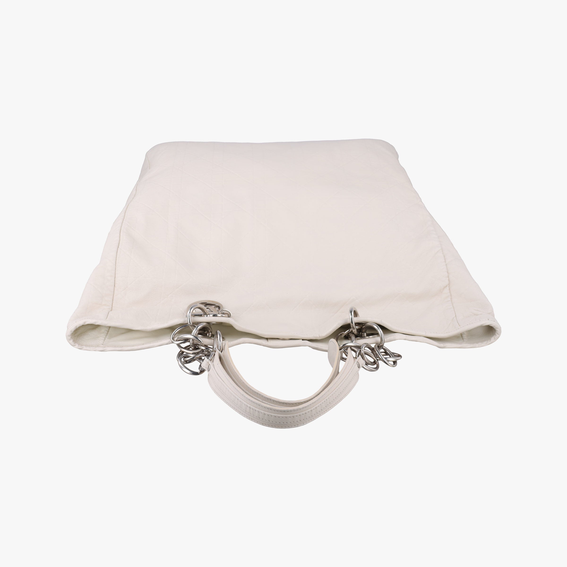 Pre-owned Christian Dior Cannage Dior Soft Shopping White lambskin  handbag | stylenewstar