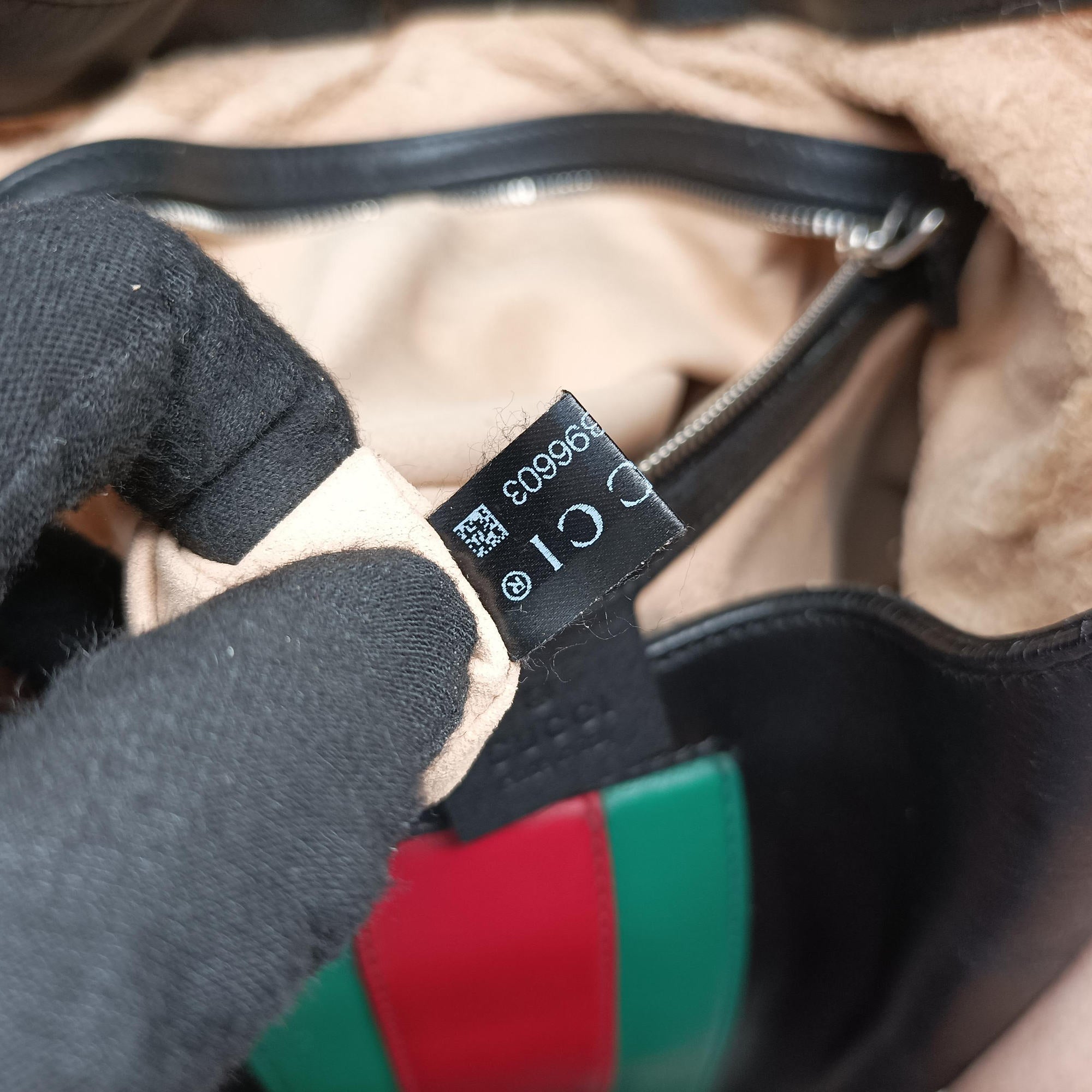 Secondhand Gucci Dionysus Hobo Black Leather 446687 shoulderbag | stylenewstar