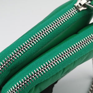 Pre-owned Prada triangle mini Green Leather 1NR015 shoulderbag | stylenewstar