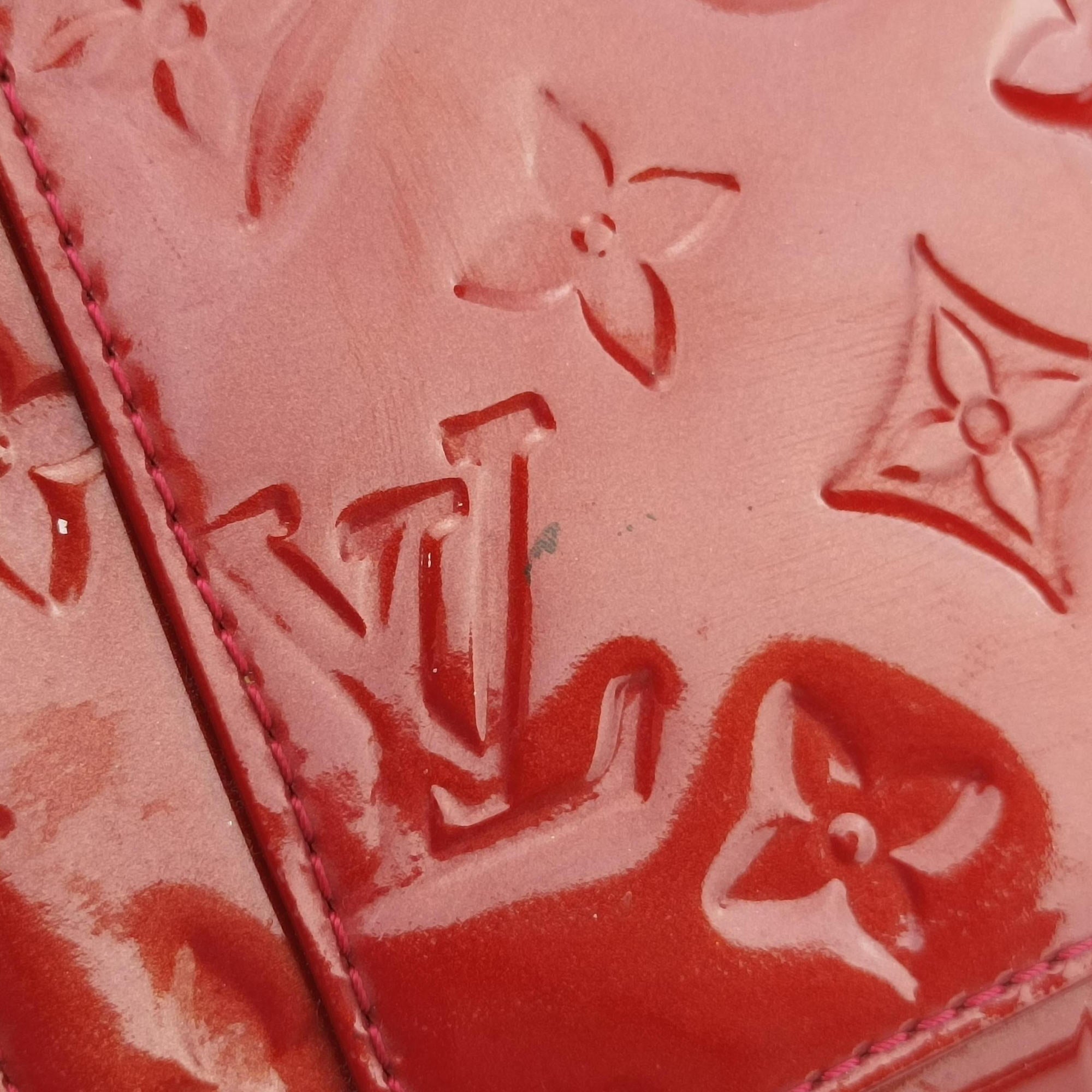 Pre-owned Louis Vuitton Rossmore MM Red Vernis M91550 shoulderbag | stylenewstar