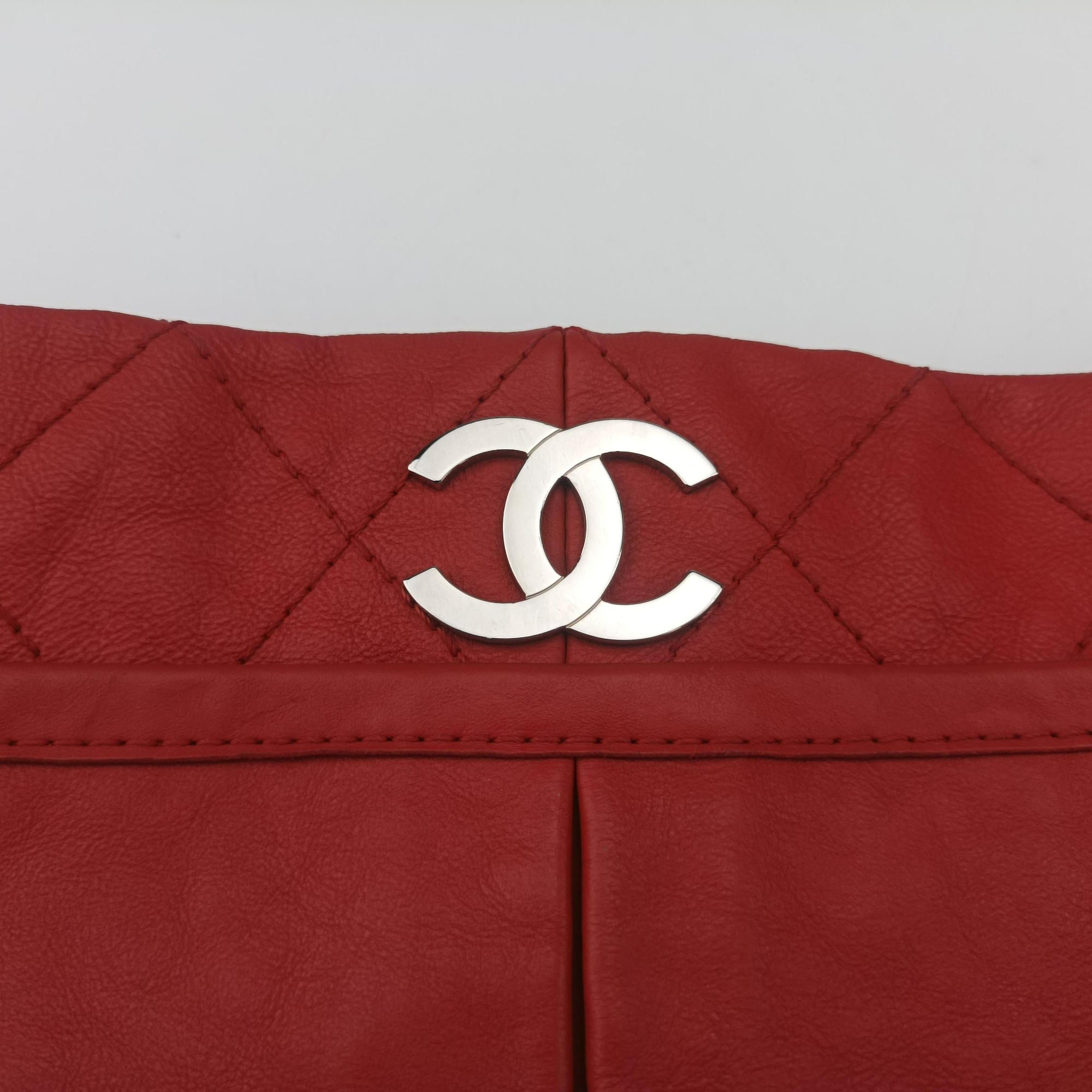 Pre-owned Chanel Natural Beauty Tote Shopper Red Leather A48860 shoulderbag | stylenewstar