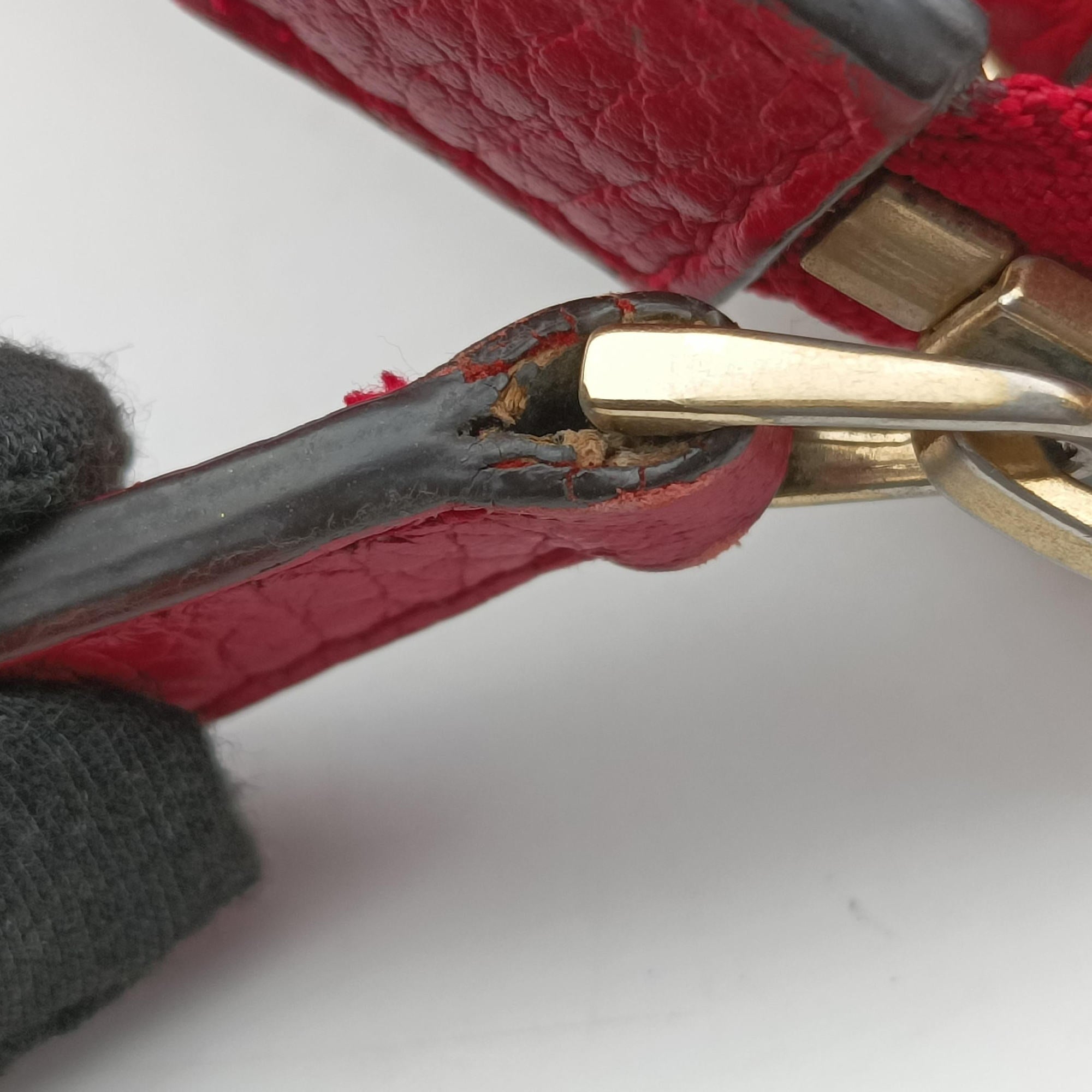 Vintage Gucci Dome Large GG Charm Red Leather 449660 handbag | stylenewstar
