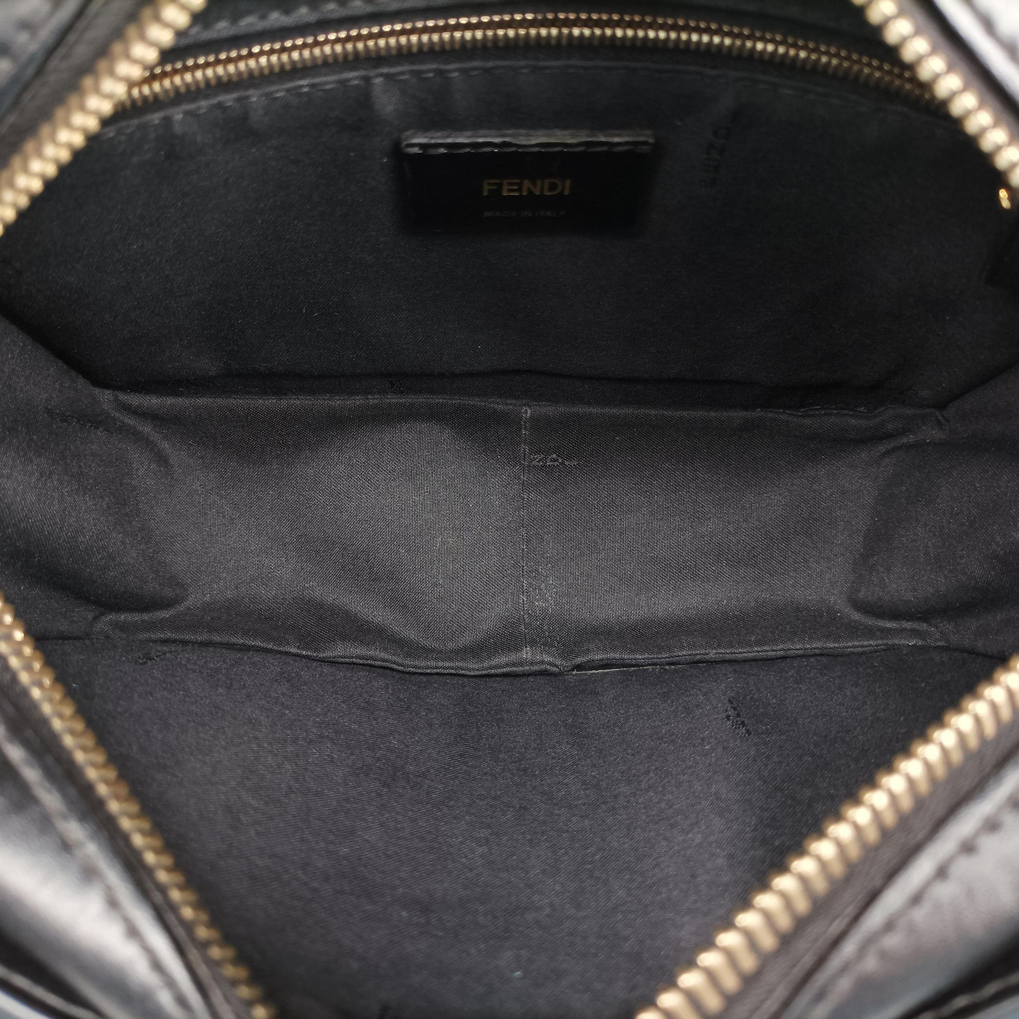 Secondhand Fendi Monster Camera case Black Leather 7VA428 shoulderbag | stylenewstar