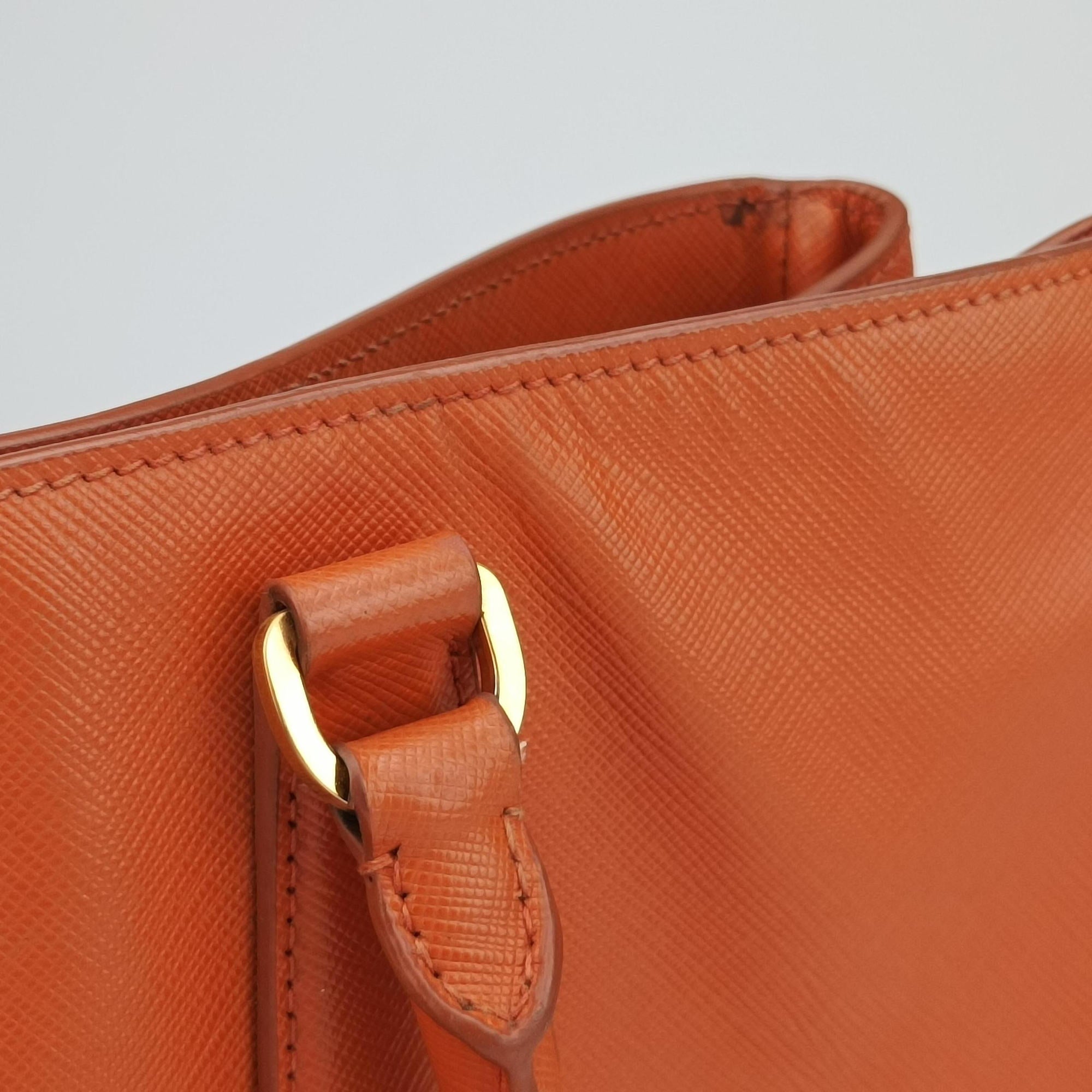 Pre-owned Prada Galleria Orange SAFFIANO Leather BN1844 handbag | stylenewstar