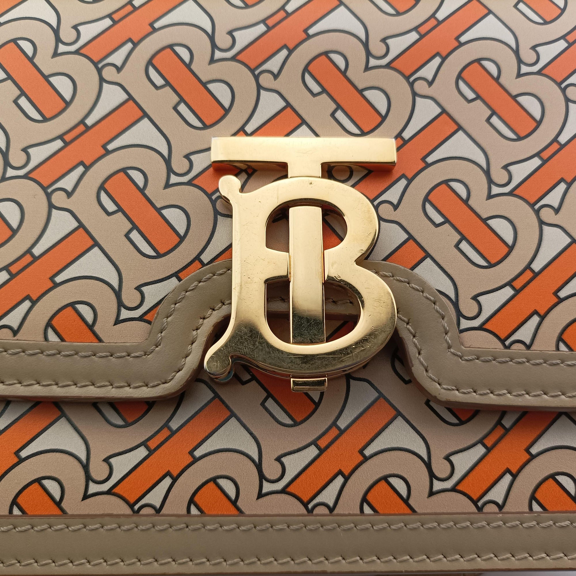 Secondhand Burberry Pochette Multicolour Leather  shoulderbag | stylenewstar