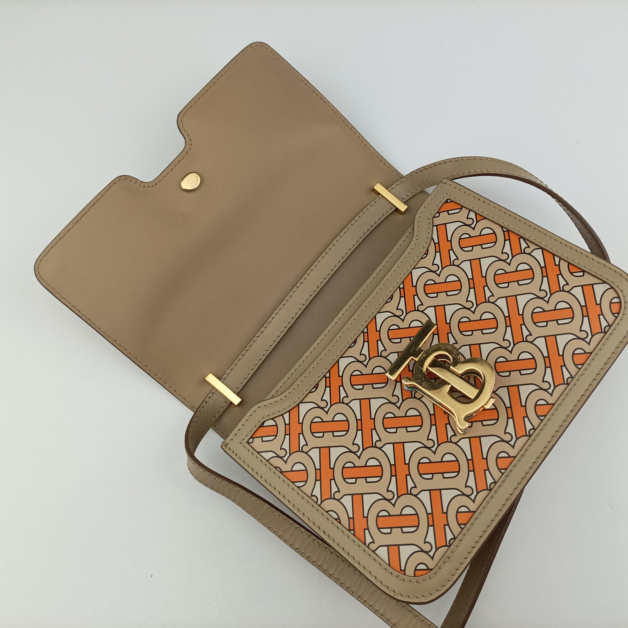 Secondhand Burberry Pochette Multicolour Leather  shoulderbag | stylenewstar
