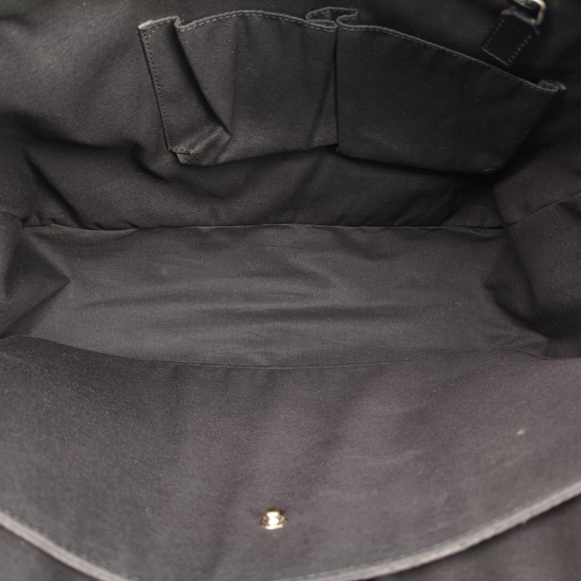 Pre-owned Gucci Guccissima Messenger Black Leather 223665 shoulderbag | stylenewstar
