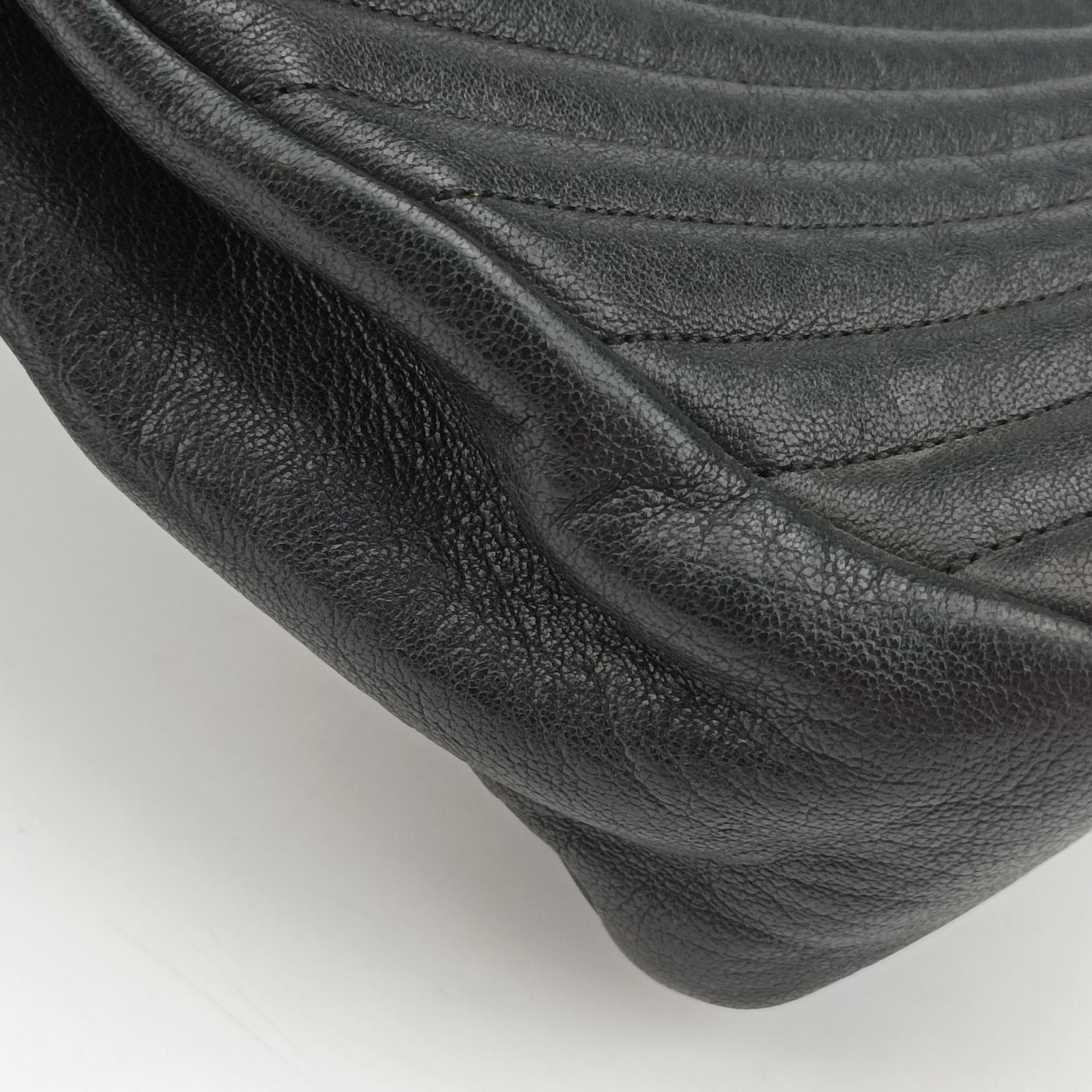Secondhand Yves Saint Laurent COLLEGE Black Leather 392738 shoulderbag | stylenewstar
