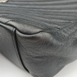 Secondhand Yves Saint Laurent COLLEGE Black Leather 392738 shoulderbag | stylenewstar