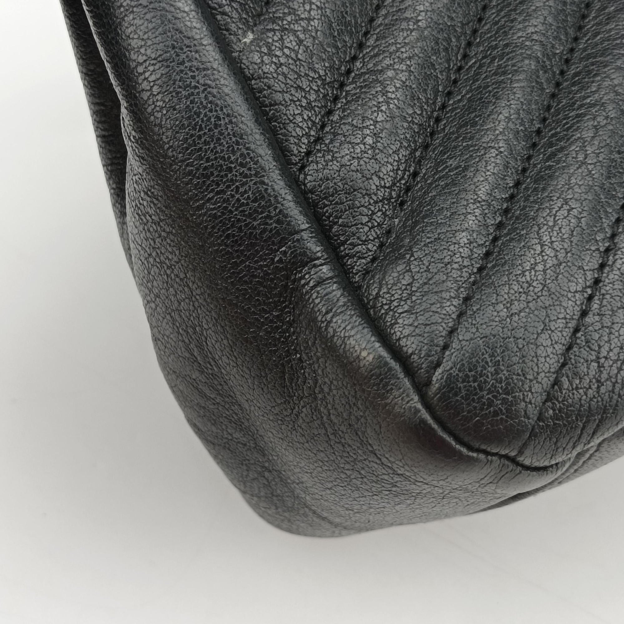 Secondhand Yves Saint Laurent COLLEGE Black Leather 392738 shoulderbag | stylenewstar