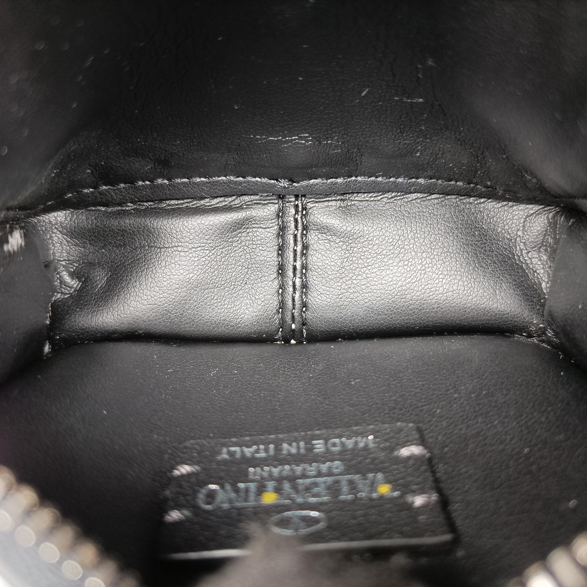 Secondhand Valentino VLTN Logo White x Black Leather  bum bag/waist bag | stylenewstar