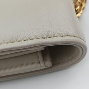Pre-owned Yves Saint Laurent VICKY White Leather 554125 shoulderbag | stylenewstar