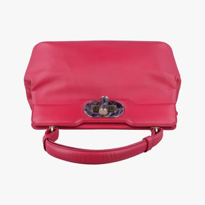 Pre-owned Bvlgari Isabella Rossellini Red Leather  shoulderbag | stylenewstar