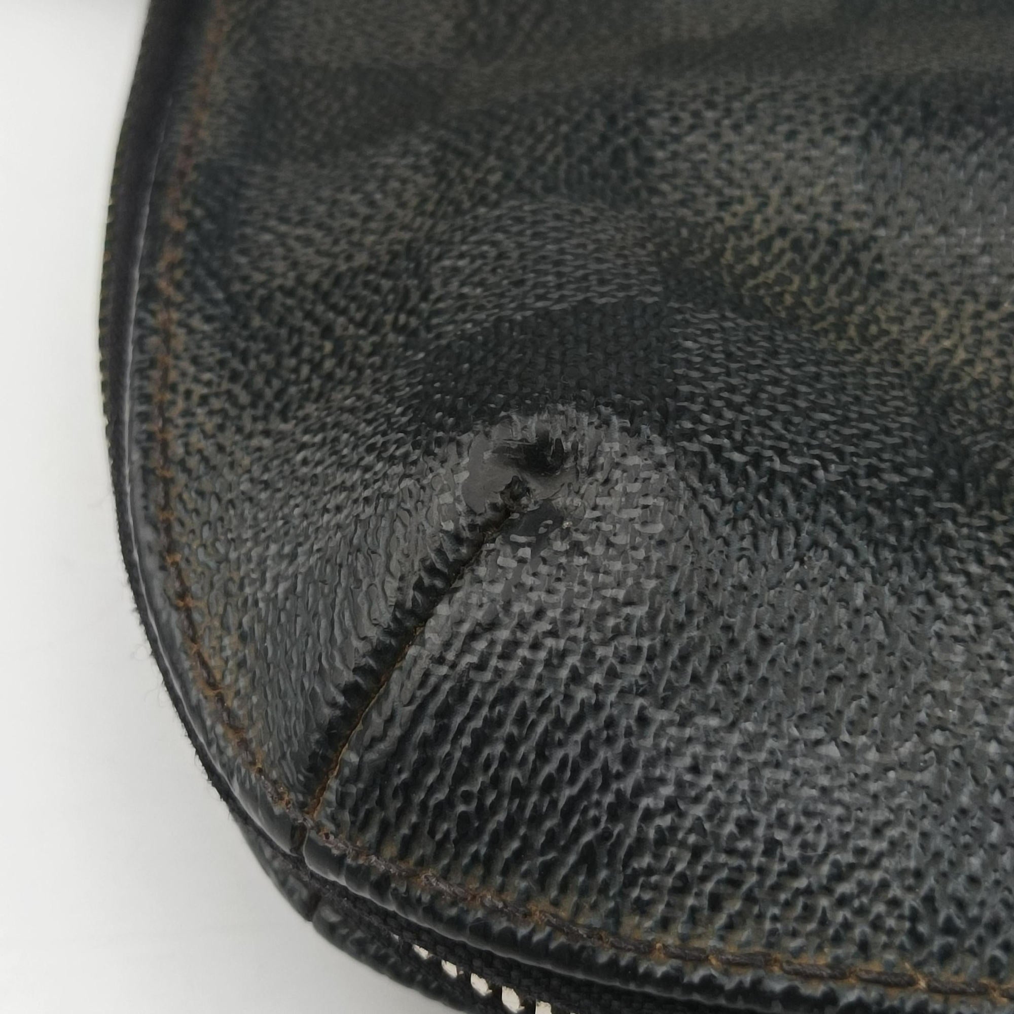 Pre-owned Louis Vuitton Porte Documents Jour Noir Damier Graphite N48224 handbag | stylenewstar