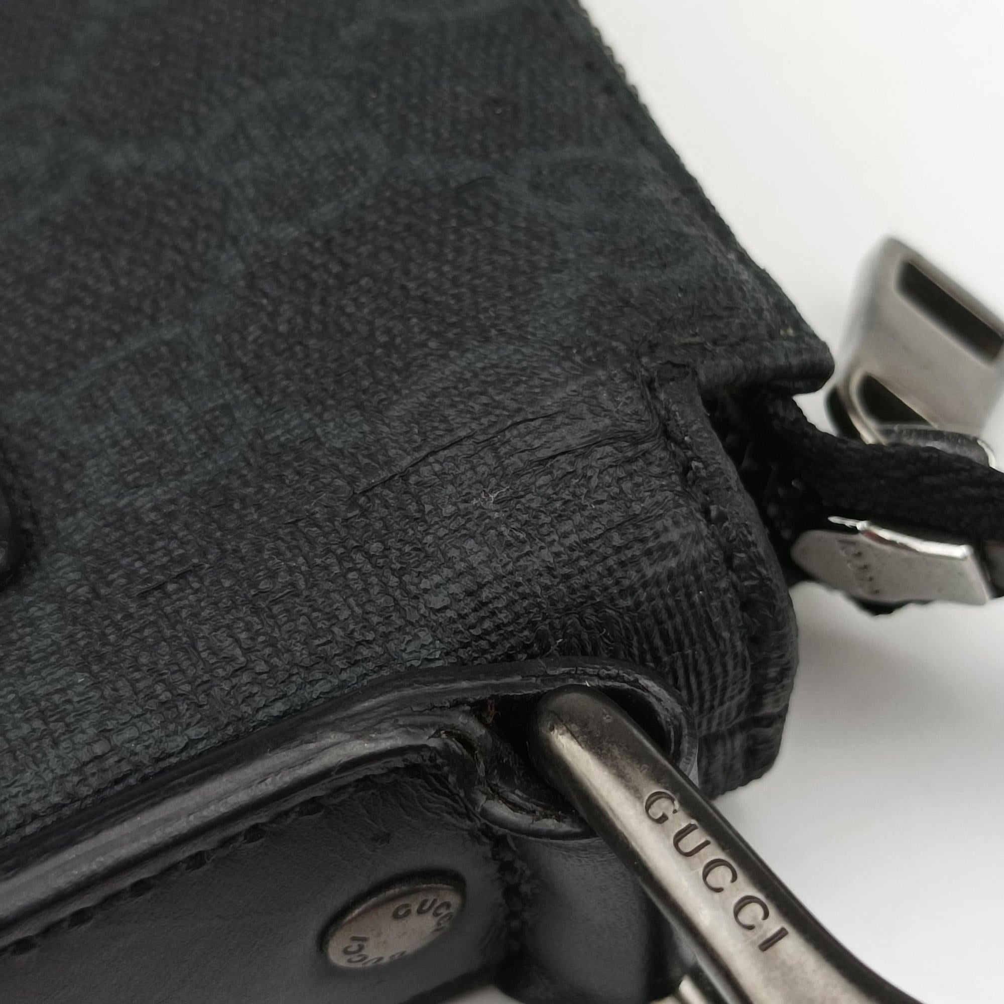 Pre-owned Gucci GG Supreme Black PVC coated canvas 322279 shoulderbag | stylenewstar