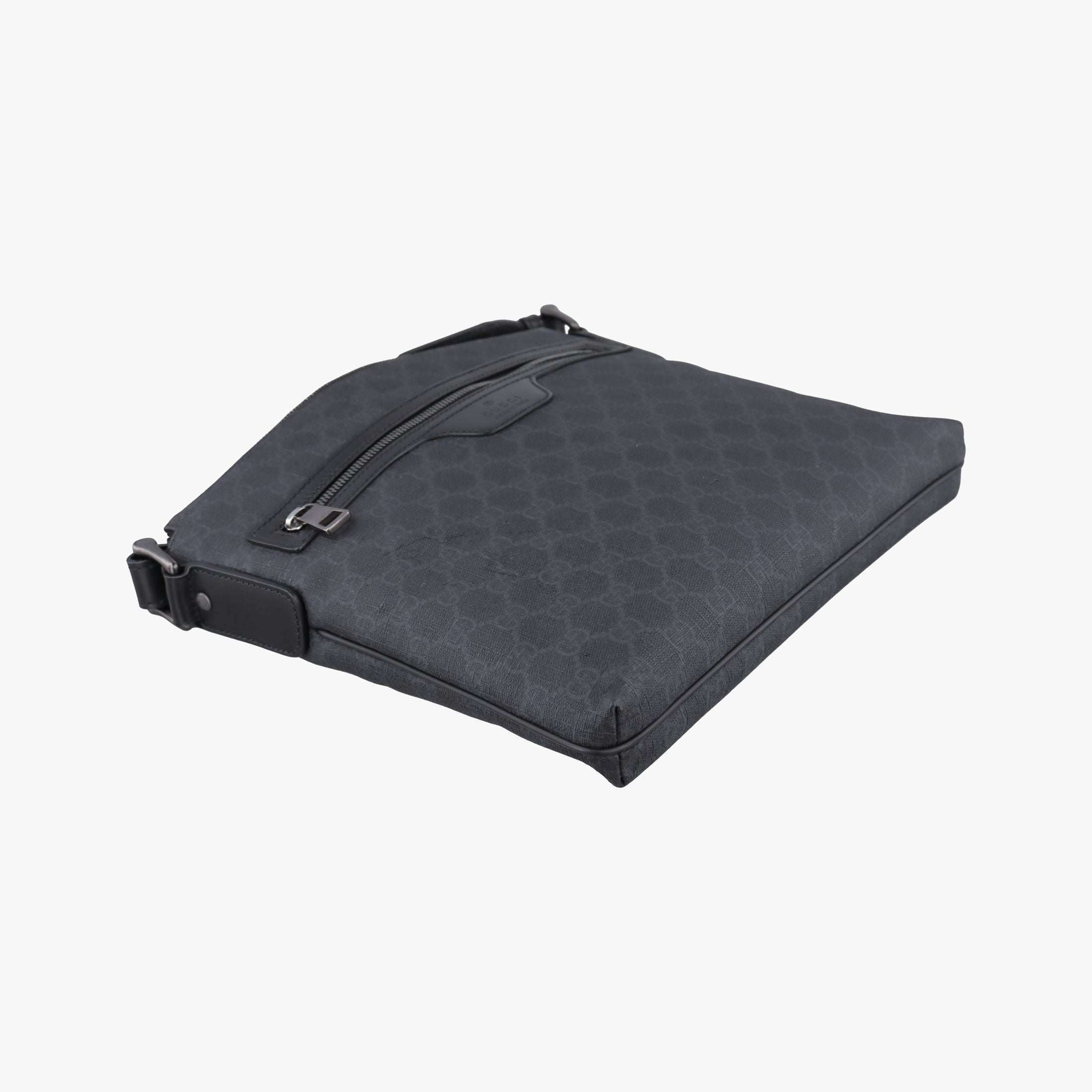 Pre-owned Gucci GG Supreme Black PVC coated canvas 322279 shoulderbag | stylenewstar