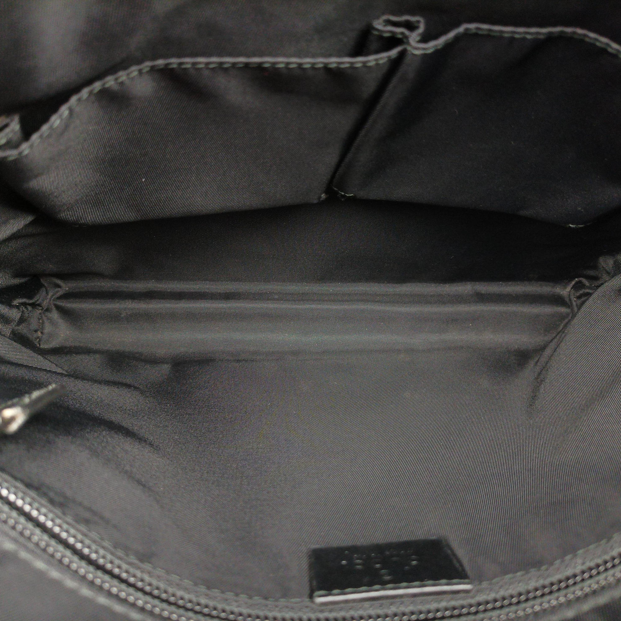 Pre-owned Gucci GG Supreme Black PVC coated canvas 322279 shoulderbag | stylenewstar