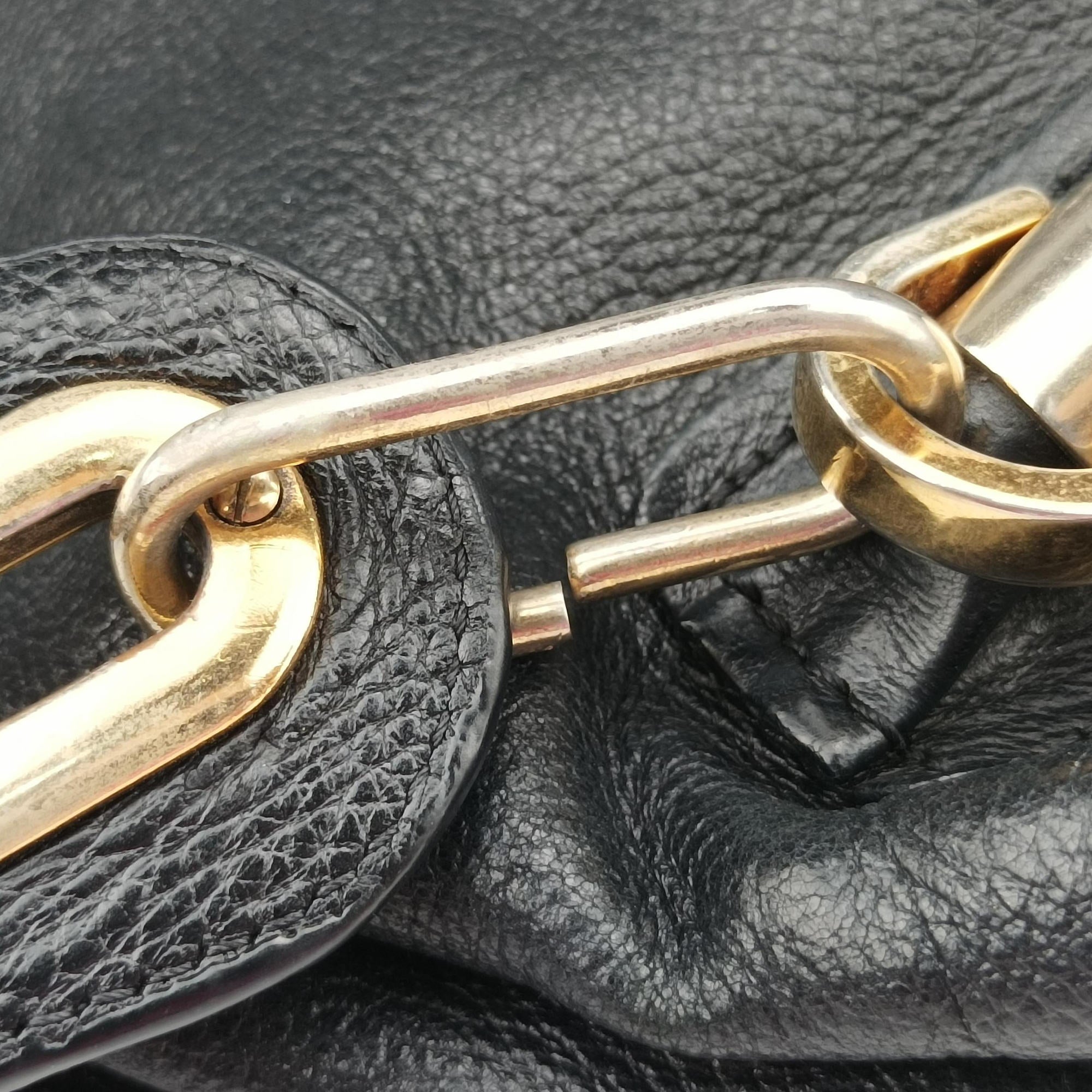 Pre-owned Chloe Paraty Black Leather  shoulderbag | stylenewstar