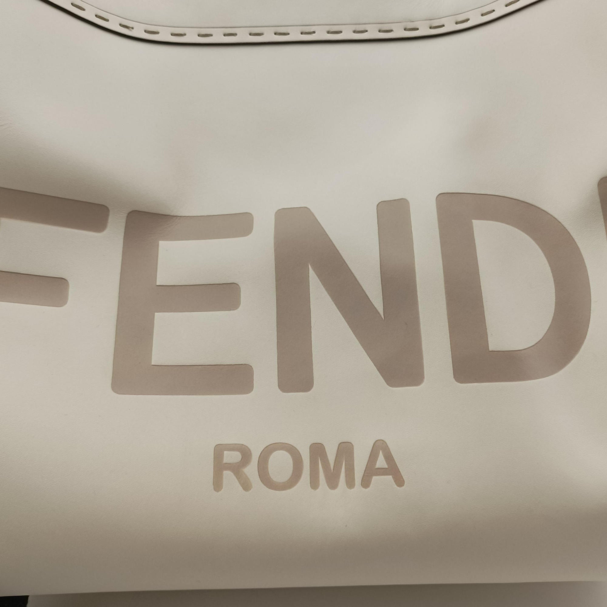 Pre-owned Fendi Sunshine White Leather 8BH386 shoulderbag | stylenewstar