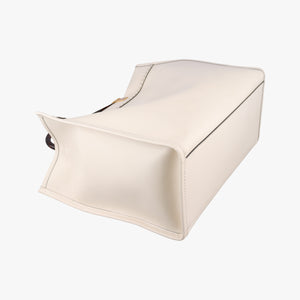 Pre-owned Fendi Sunshine White Leather 8BH386 shoulderbag | stylenewstar