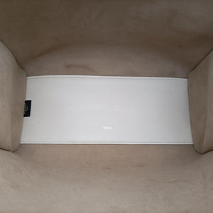 Pre-owned Fendi Sunshine White Leather 8BH386 shoulderbag | stylenewstar
