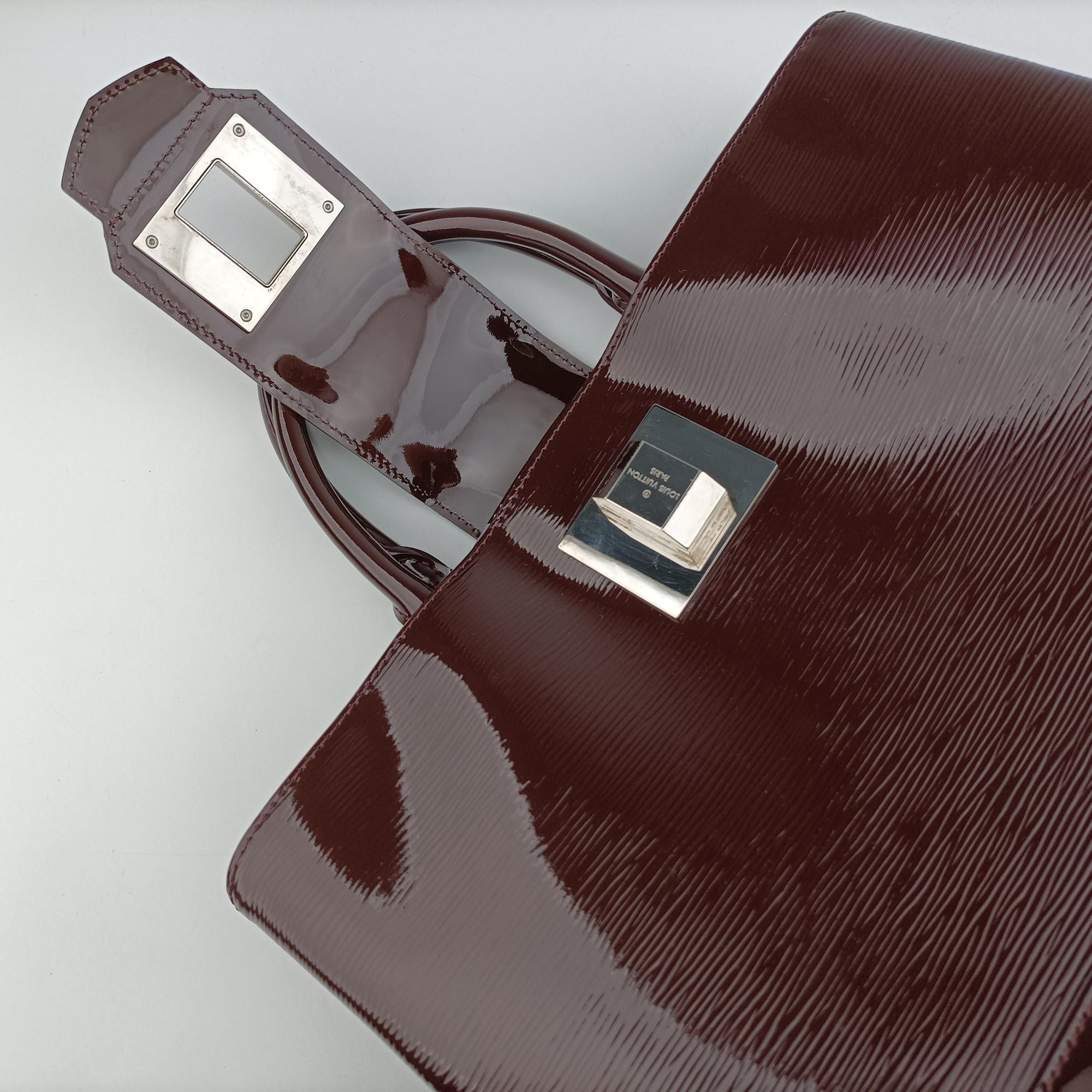 Pre-owned Louis Vuitton Mirabeau GM Burgundy Epi M40455 shoulderbag | stylenewstar