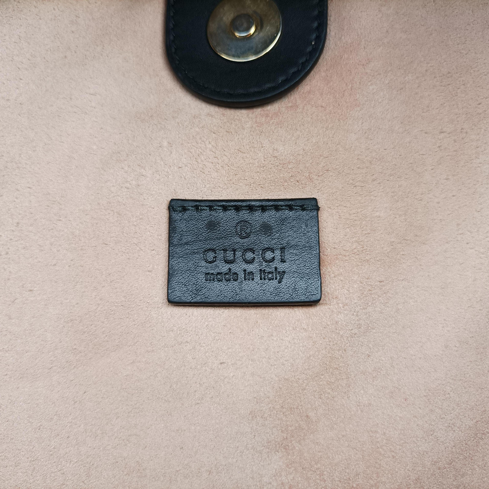 Vintage Gucci Rajah Red × Black velour × Leather 537219 shoulderbag | stylenewstar