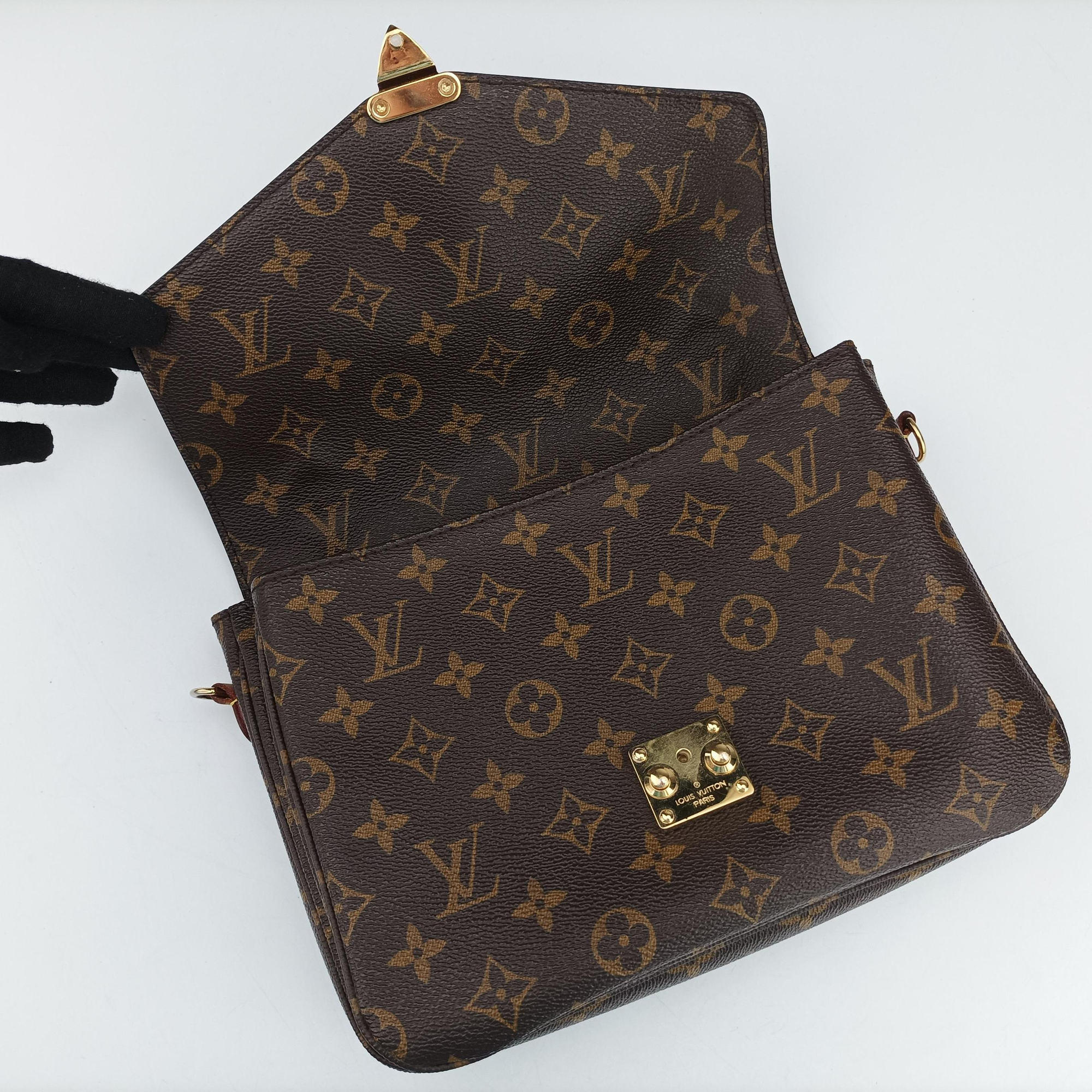 Pre-owned Louis Vuitton Pochette Metis MM Brown Monogram Canvas M44875 shoulderbag | stylenewstar