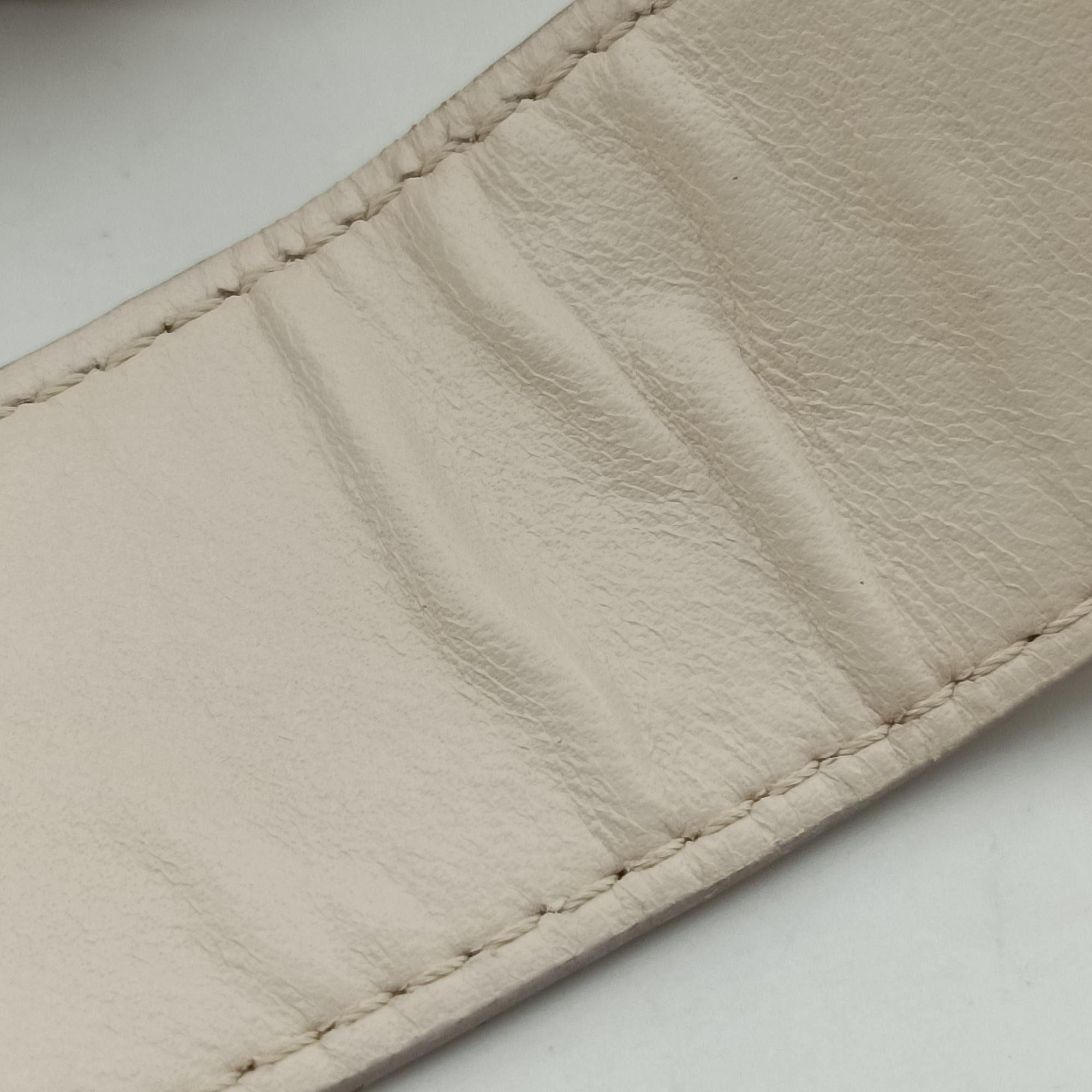 Vintage VERSACE Medusa Palazzo White lambskin  shoulderbag | stylenewstar