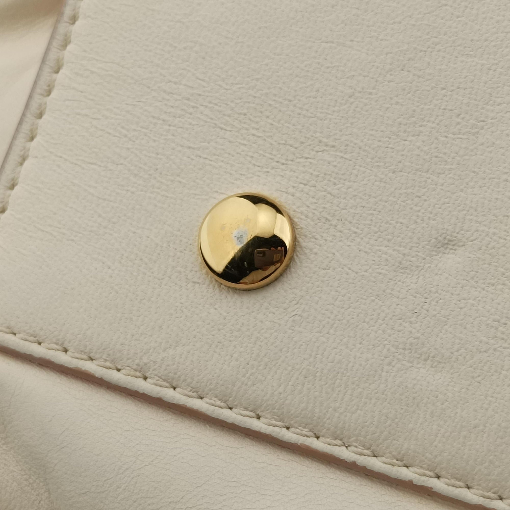 Vintage VERSACE Medusa Palazzo White lambskin  shoulderbag | stylenewstar
