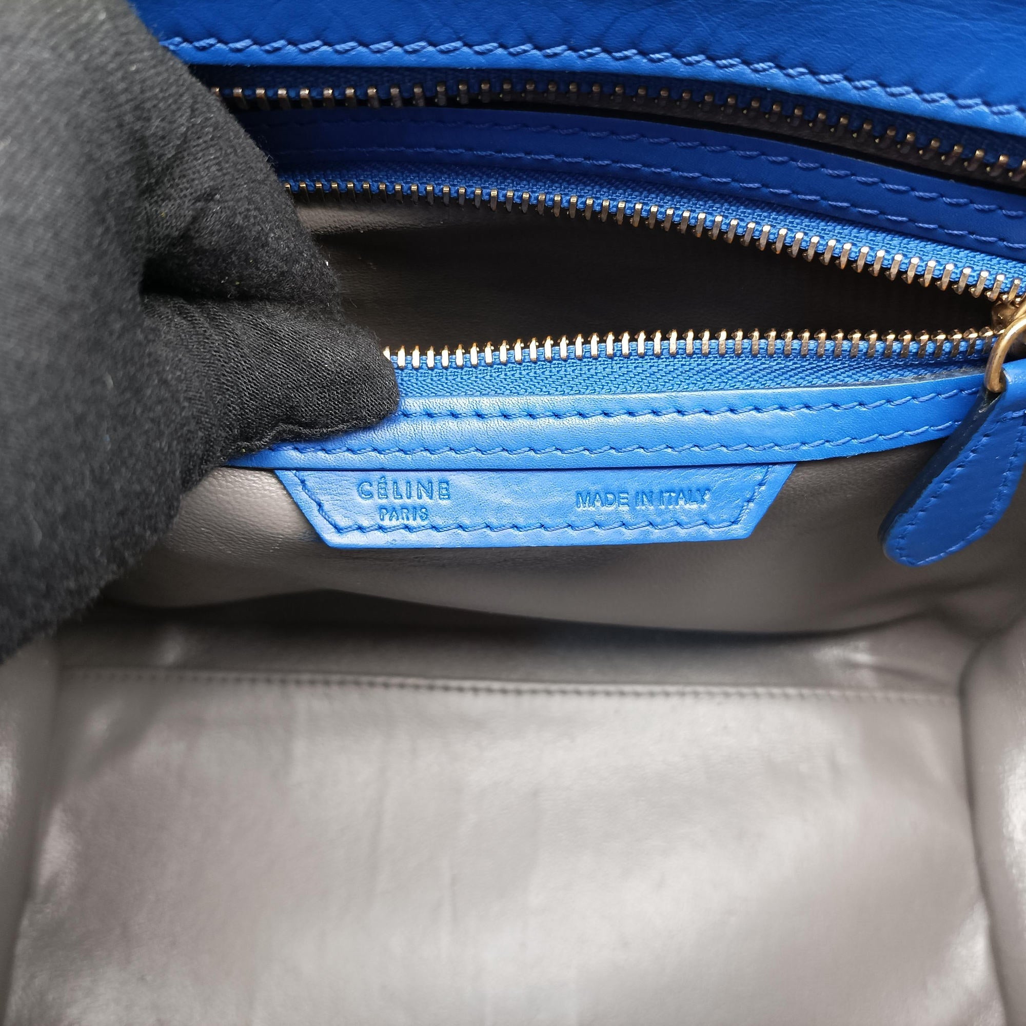 Pre-owned Celine Luggage Mini Shopper Blue Suede × Leather  handbag | stylenewstar