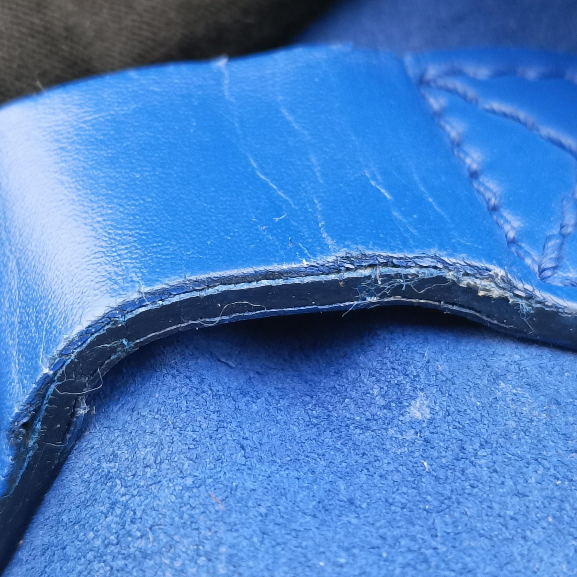 Pre-owned Celine Luggage Mini Shopper Blue Suede × Leather  handbag | stylenewstar
