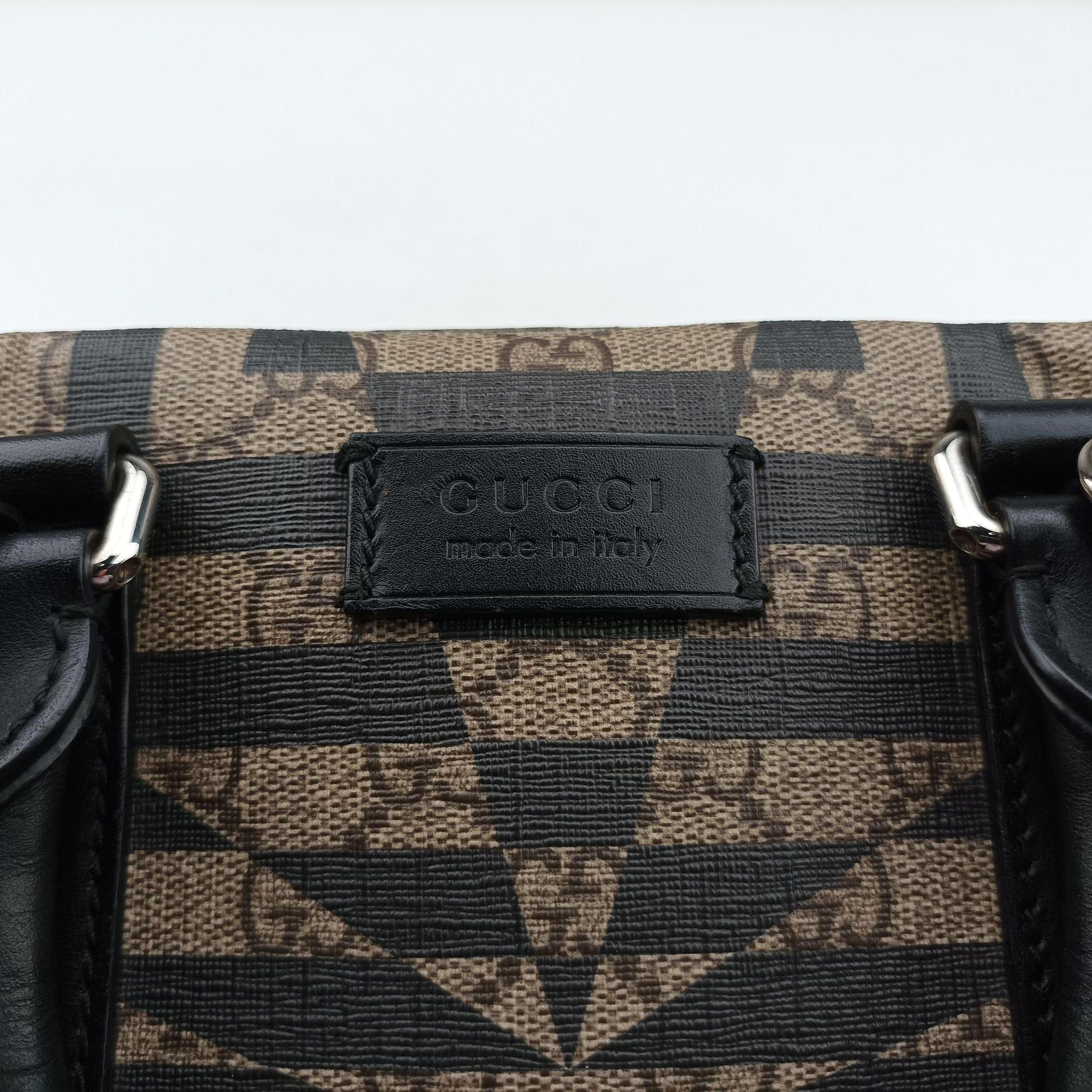 Pre-owned Gucci KALEIDO beige×black PVC coated canvas×Leather 406384 handbag | stylenewstar