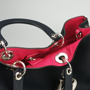 Pre-owned Christian Dior Diorissimo Black Leather  shoulderbag | stylenewstar