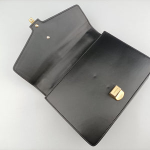 Pre-owned Gucci Sylvie Black Leather 421882 shoulderbag | stylenewstar