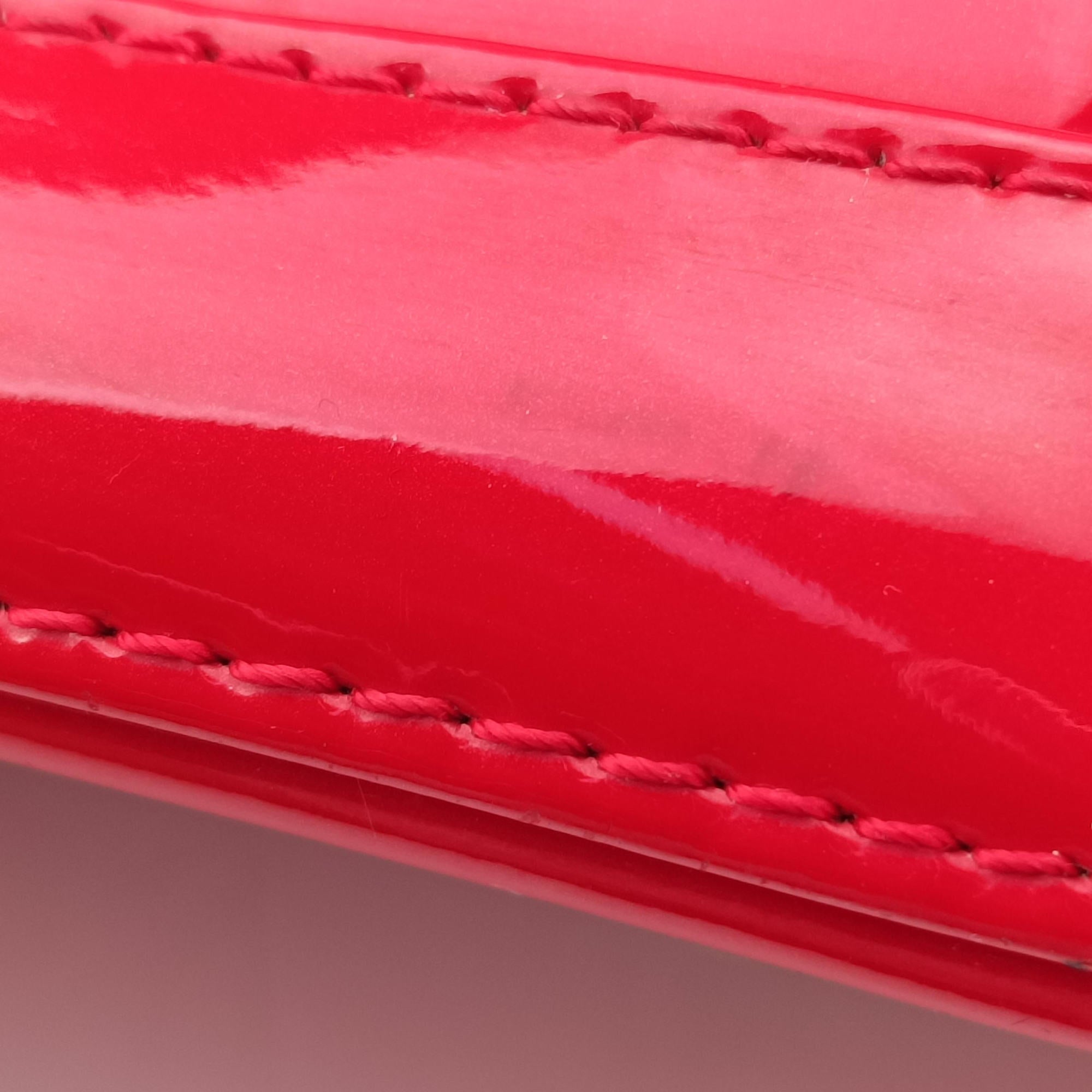 Vintage Louis Vuitton Alma BB CERISE Vernis M90174 shoulderbag | stylenewstar