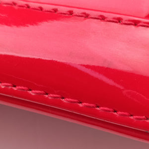 Vintage Louis Vuitton Alma BB CERISE Vernis M90174 shoulderbag | stylenewstar