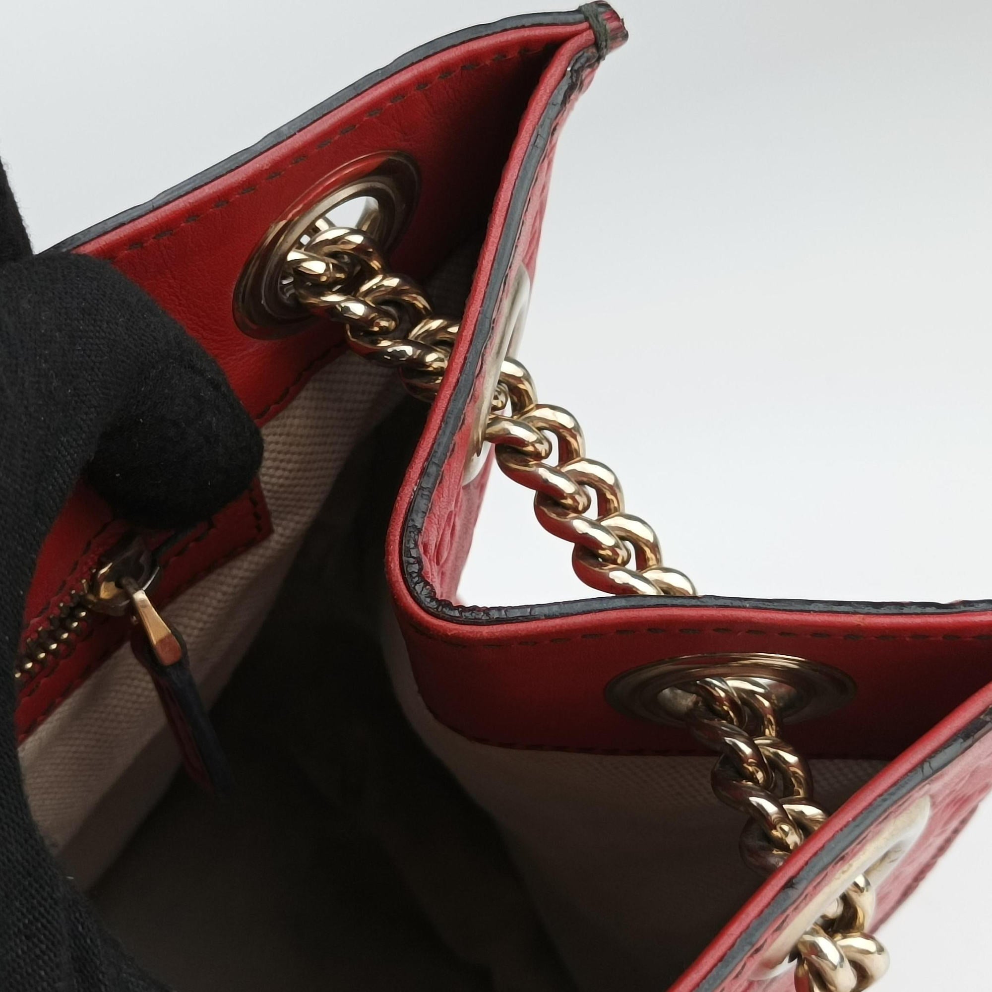 Secondhand Gucci Emily Red Leather 295403 shoulderbag | stylenewstar