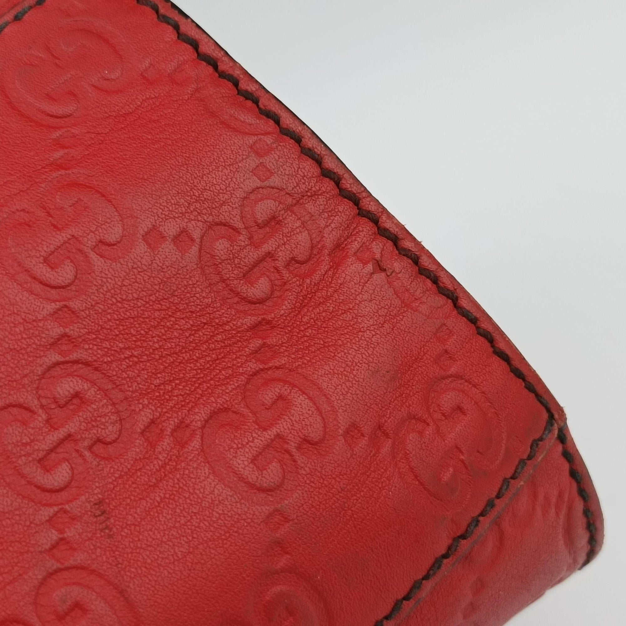Secondhand Gucci Emily Red Leather 295403 shoulderbag | stylenewstar