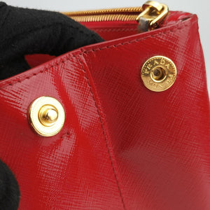 Pre-owned Prada Galleria Red SAFFIANO Patent BN1801 shoulderbag | stylenewstar