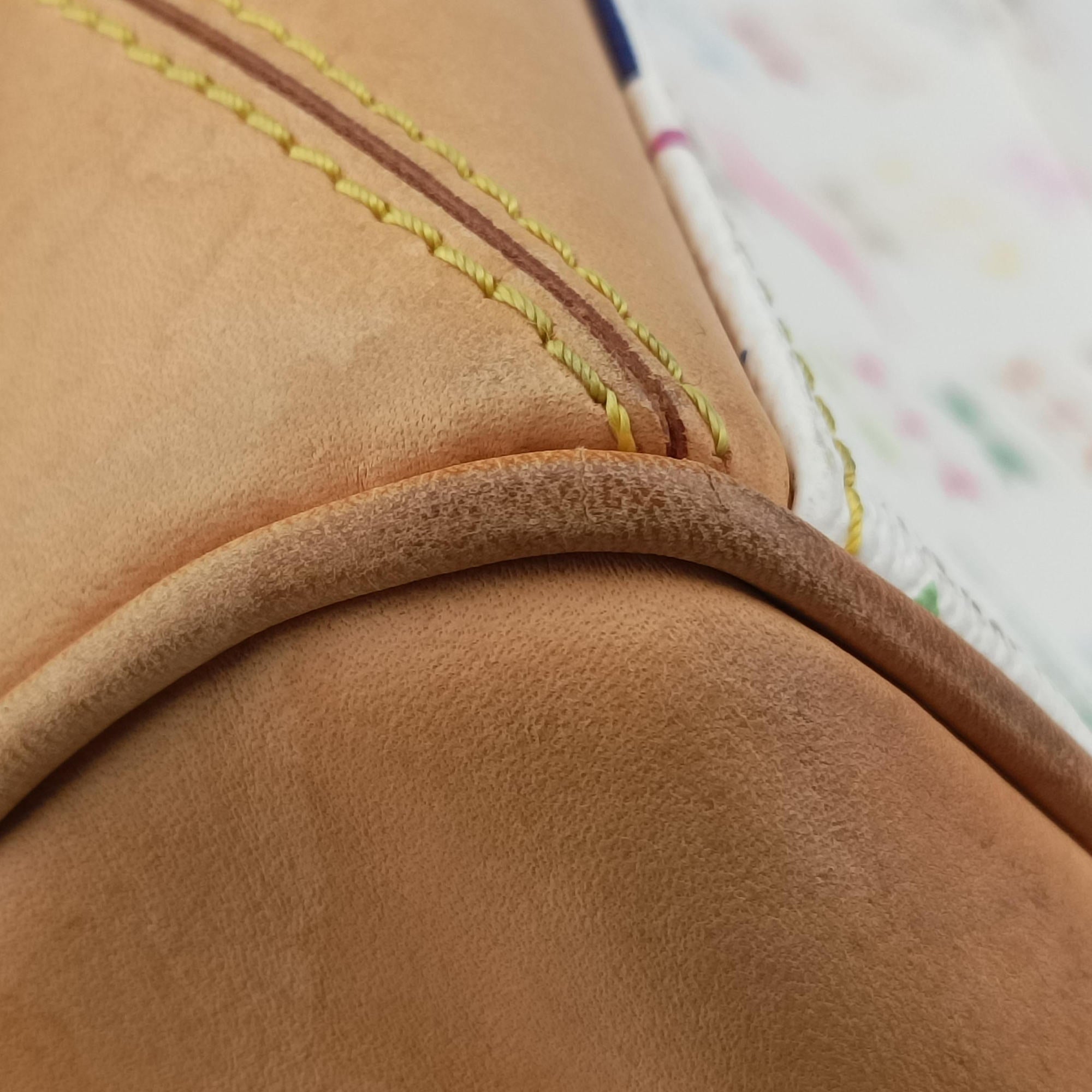 Pre-owned Louis Vuitton CLAUDIA white Monogram Multicolor M40193 handbag | stylenewstar