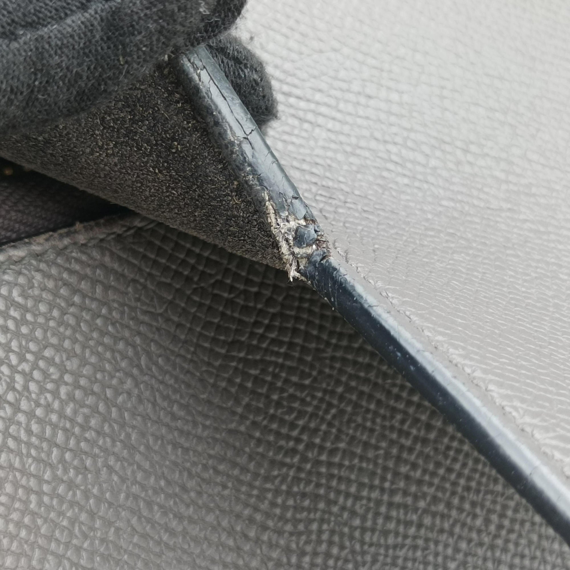 Pre-owned Celine Belt Mini Grey Leather  handbag | stylenewstar