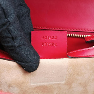 Pre-owned Gucci Sylvie Red×navy Leather 421882 shoulderbag | stylenewstar