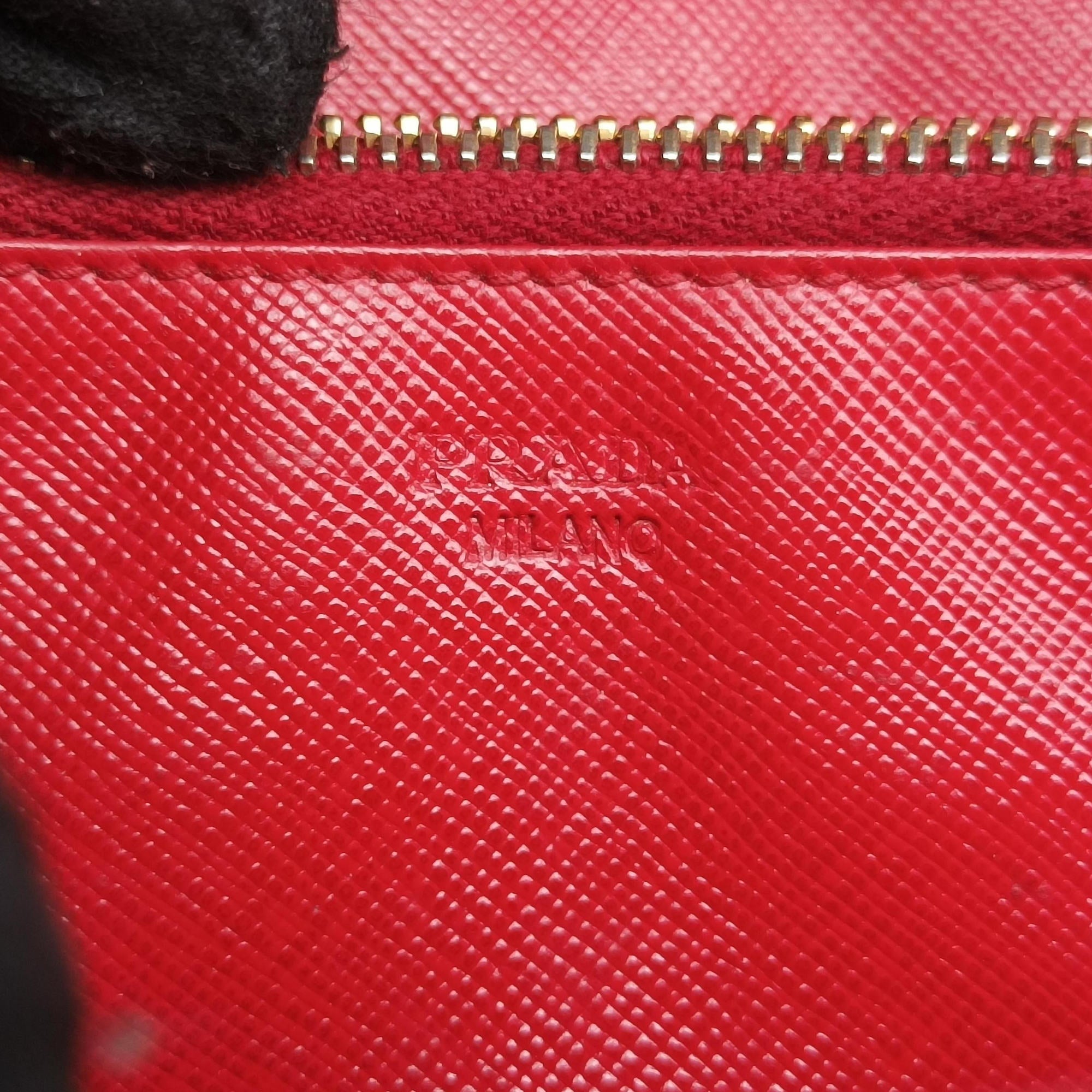 Pre-owned Prada Metal Wallet on Chain Cornflower Clutch Red Saffiano Leather 1MT290 shoulderbag | stylenewstar