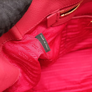 Pre-owned Prada Galleria Red SAFFIANO Leather BN1844 handbag | stylenewstar