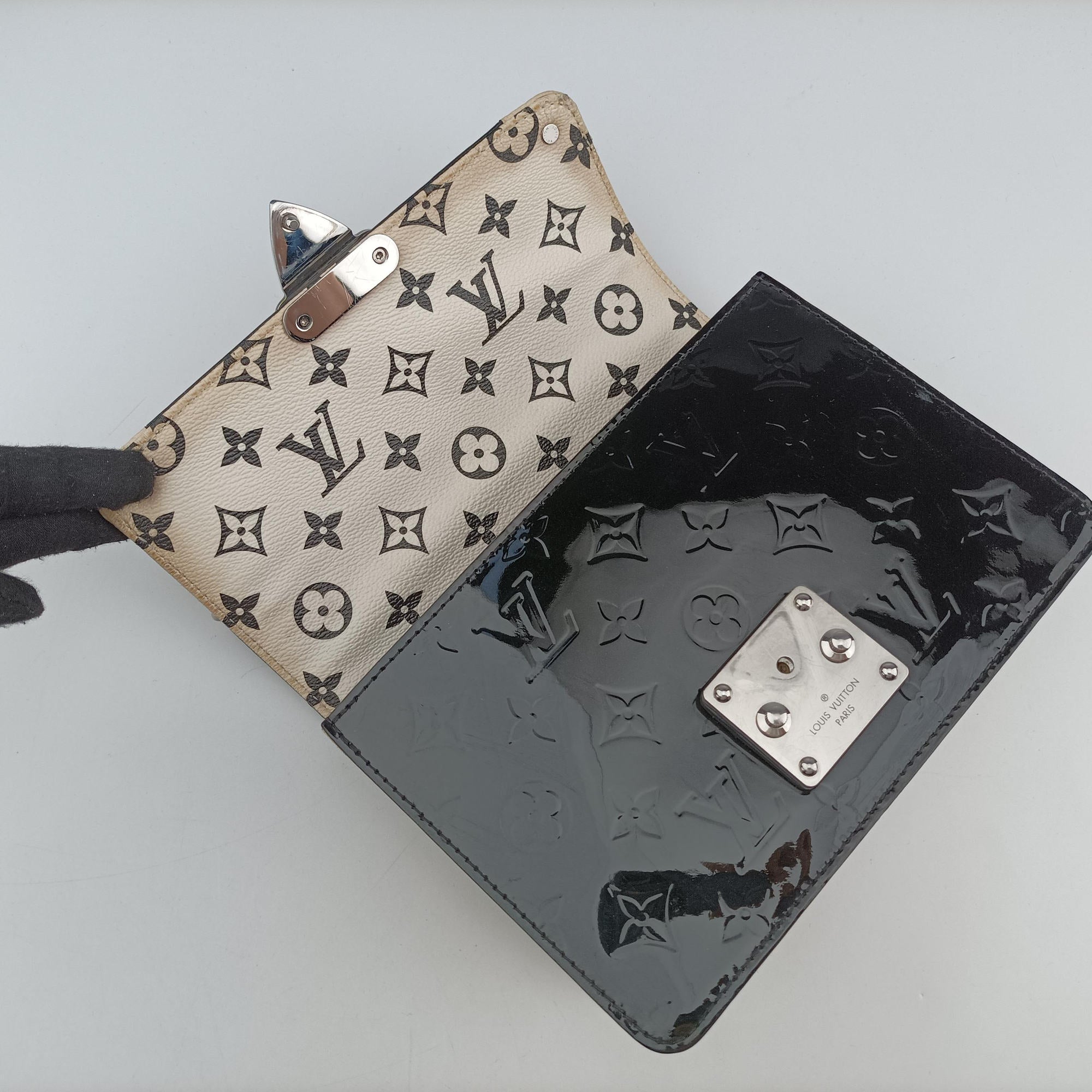 Vintage Louis Vuitton Wynwood PM Noir × White Monogram Canvas×Vernis×Epi M90445 shoulderbag | stylenewstar