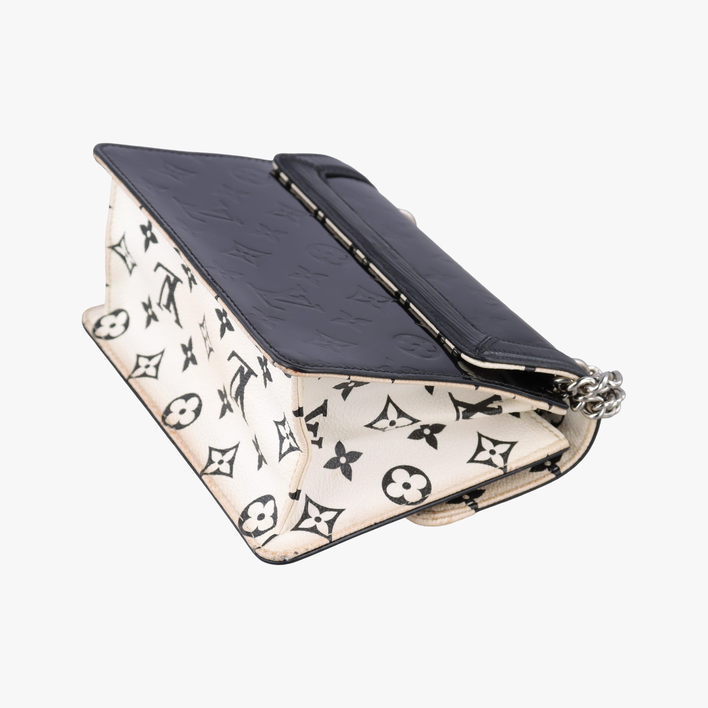 Vintage Louis Vuitton Wynwood PM Noir × White Monogram Canvas×Vernis×Epi M90445 shoulderbag | stylenewstar