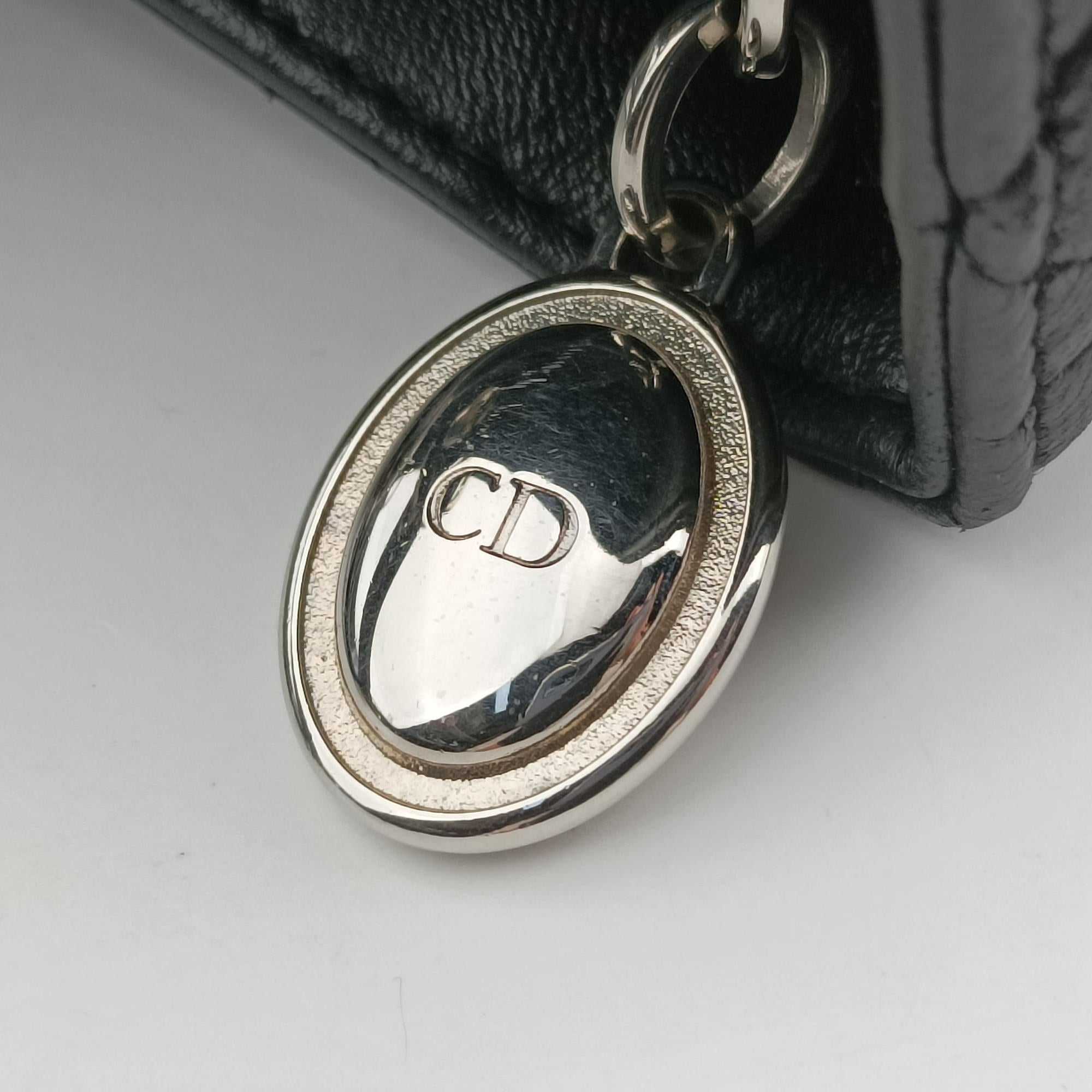 Secondhand Christian Dior Lady Dior Black lambskin  shoulderbag | stylenewstar